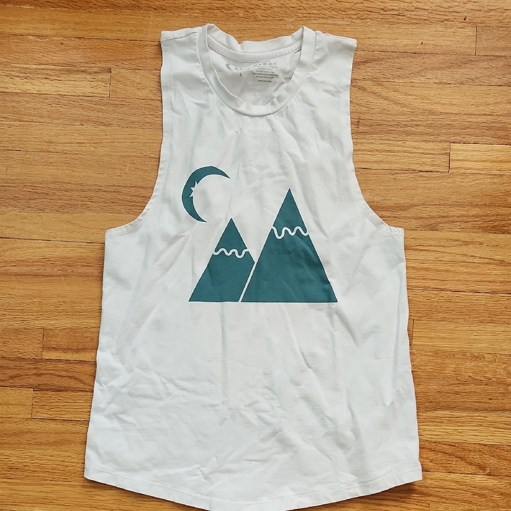 ZYIA White Muscle Tank Top Size Small